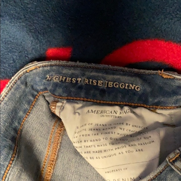 Highest Rise Distressed Jegging - Picture 6 of 6